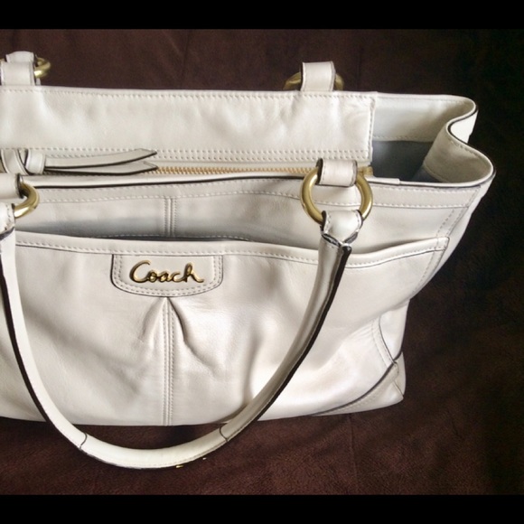 Coach "Park" Shoulder Leather Medium Ivory Bag - Picture 2 of 11